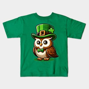 Lucky Owl - St Patrick's Day Owl With Hat - Cute Owl Saint Patrick's Day Kids T-Shirt